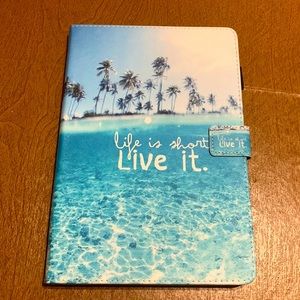 *NEVER USED* IPAD CASE